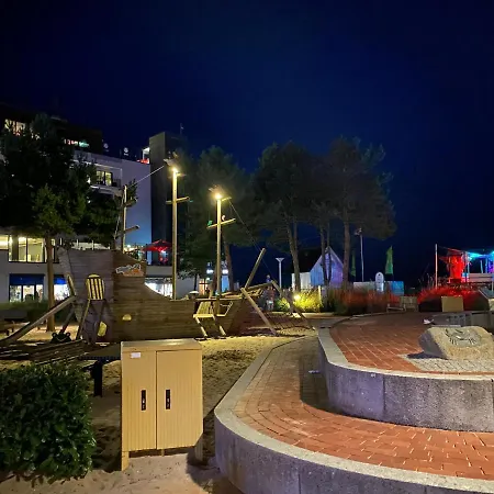 Schöne 3-zi-wohnung Mit In-door-pool, Gym Und Spielraum Und Frisch Renoviertem Bad An Der Promenade Direkt Am Scharbeutzer Apartment *