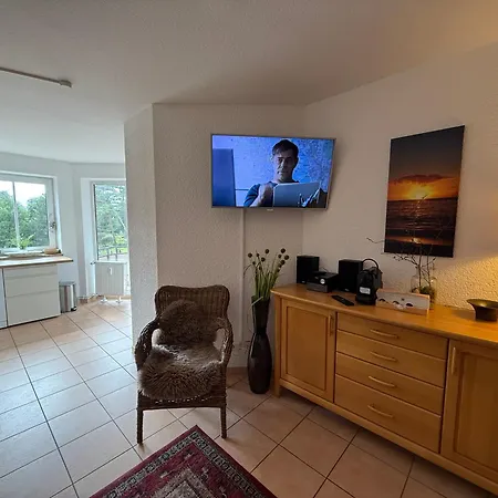 Ostsee-Familienapartment In Scharbeutz Mit Pool & Spielzimmer
