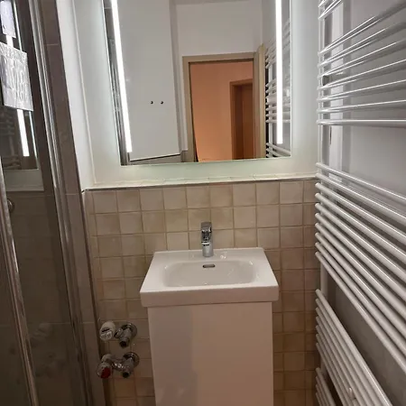 Schöne 3-zi-wohnung Mit In-door-pool, Gym Und Spielraum Und Frisch Renoviertem Bad An Der Promenade Direkt Am Scharbeutzer Apartment Scharbeutz