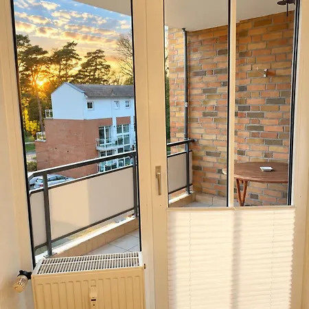 Ostsee-Familienapartment In Scharbeutz Mit Pool & Spielzimmer