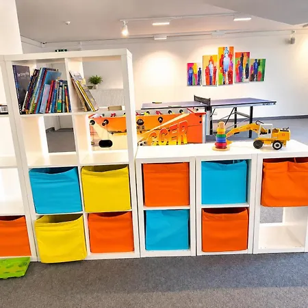 Ostsee-Familienapartment In Scharbeutz Mit Pool & Spielzimmer Apartment *